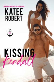 Kissing Kendall: A Gone Wild Novel