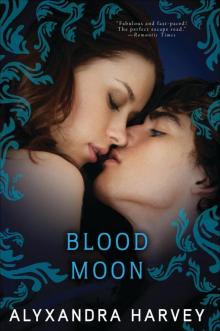 Blood Moon (The Drake Chronicles)